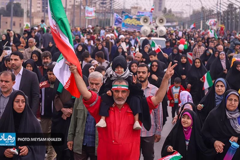 حضور چشم‌گیر دهه‌ نودی‌ها در جشن پیروزی انقلاب